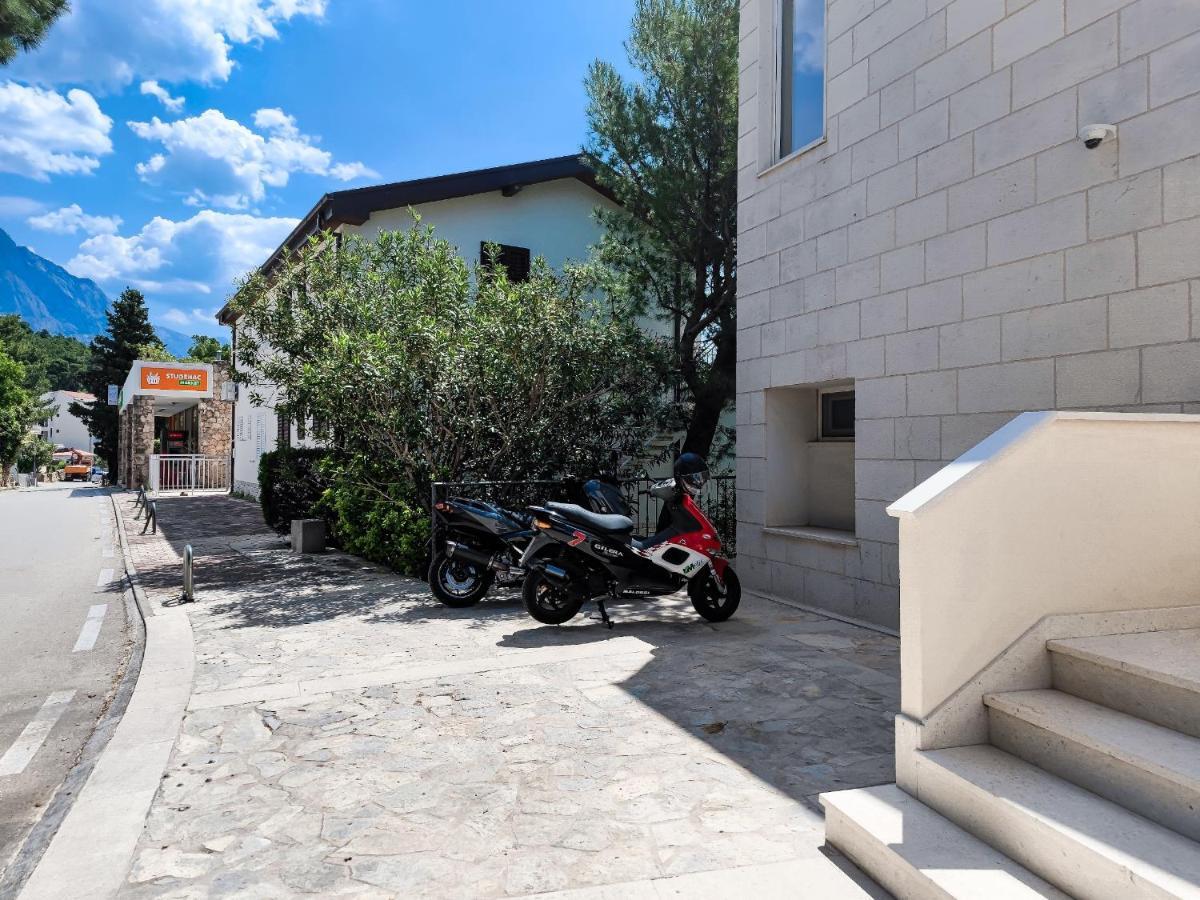 Villa Mijo Брела Экстерьер фото